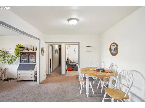 1931 SE Noble Lane Mcminnville OR 97128