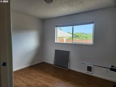 202 Ventura Drive Kelso WA 98626