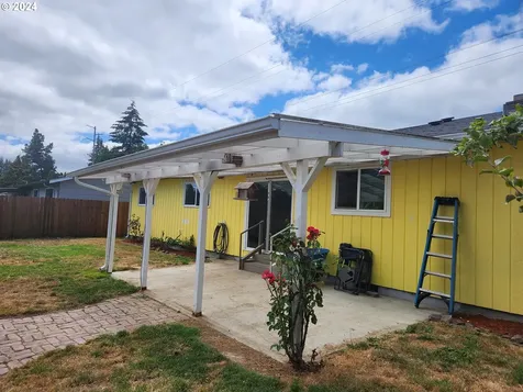 202 Ventura Drive Kelso WA 98626