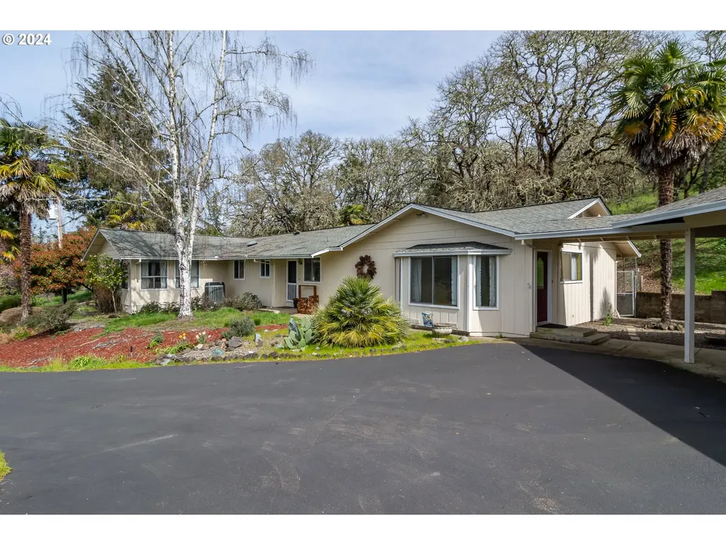 191 Glenwood Court Roseburg OR 97471