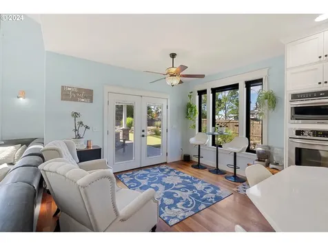 1277 S 7th Circle Ridgefield WA 98642