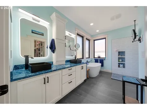 1277 S 7th Circle Ridgefield WA 98642