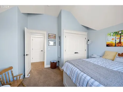 1277 S 7th Circle Ridgefield WA 98642