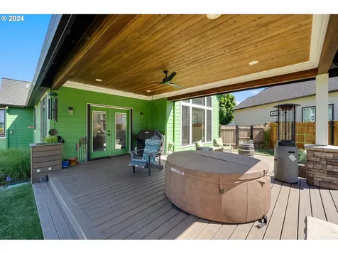 1277 S 7th Circle Ridgefield WA 98642
