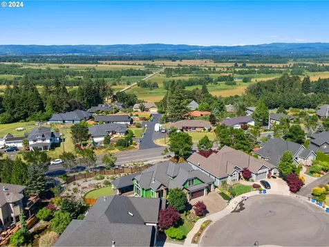 1277 S 7th Circle Ridgefield WA 98642