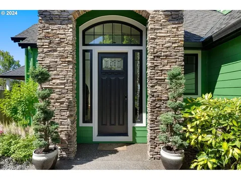 1277 S 7th Circle Ridgefield WA 98642
