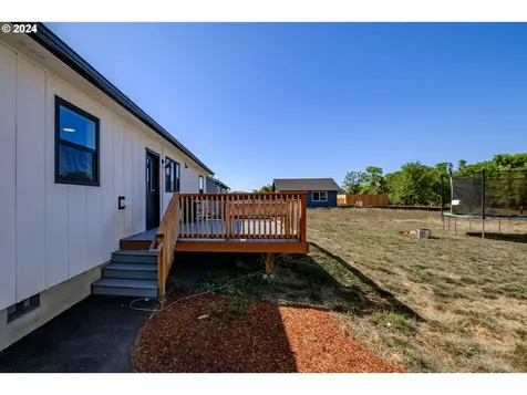 1224 49th Avenue Sweet Home OR 97386