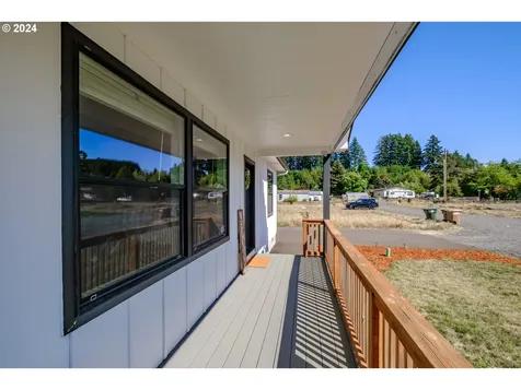 1224 49th Avenue Sweet Home OR 97386