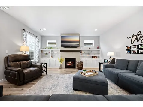 11235 NE 135th Avenue Vancouver WA 98682