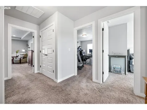 11235 NE 135th Avenue Vancouver WA 98682