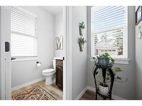11235 NE 135th Avenue Vancouver WA 98682