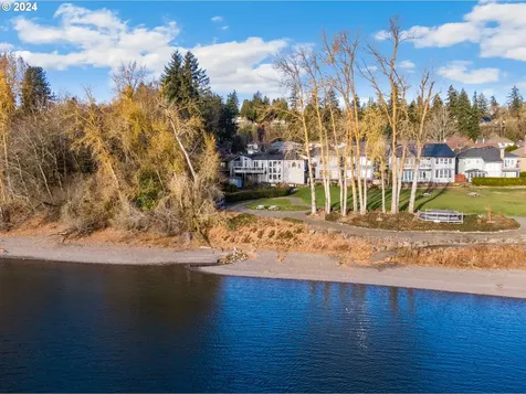 13521 SE 37th Street Vancouver WA 98683