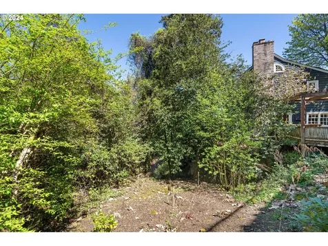 2515 SW Hillcrest Drive Portland OR 97201