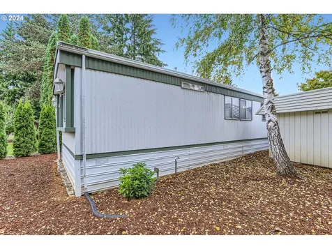507 N 19th Avenue Cornelius OR 97113