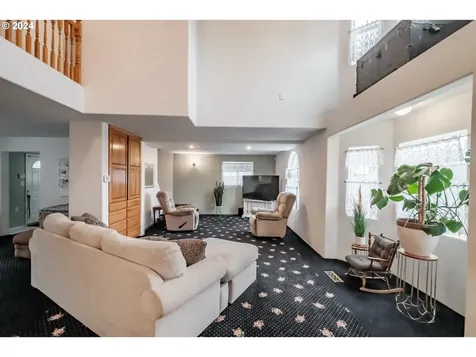27028 Greenville Road Sweet Home OR 97386
