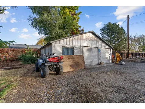 950 W Hermiston Avenue Hermiston OR 97838