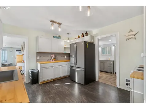 950 W Hermiston Avenue Hermiston OR 97838