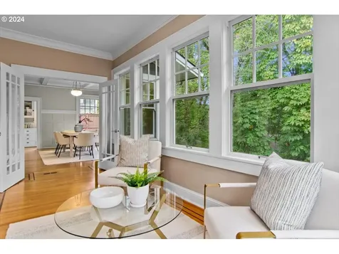 2029 SW Montgomery Drive Portland OR 97201