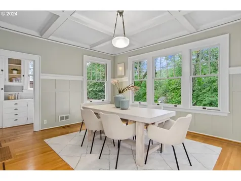 2029 SW Montgomery Drive Portland OR 97201