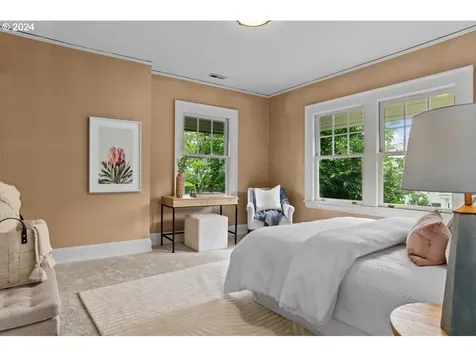 2029 SW Montgomery Drive Portland OR 97201