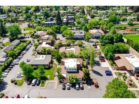 2233 Willamette Street Eugene OR 97405