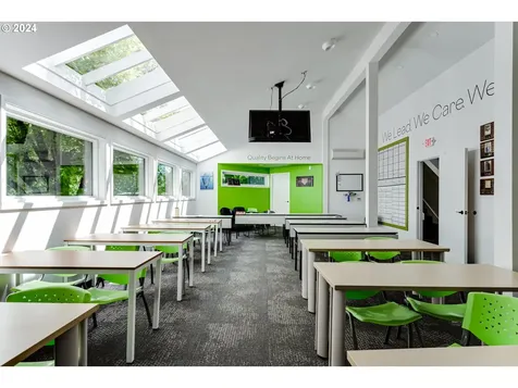 2233 Willamette Street Eugene OR 97405