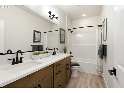 17210 NE 83rd Street Vancouver WA 98682