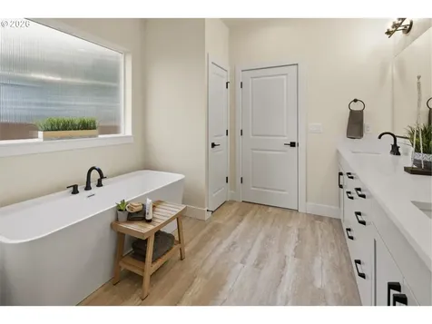 17210 NE 83rd Street Vancouver WA 98682
