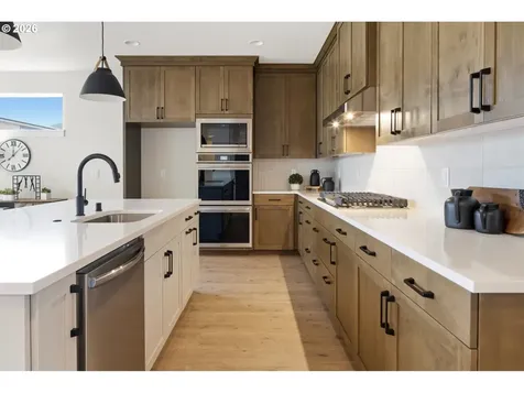 17210 NE 83rd Street Vancouver WA 98682