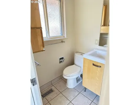 3906 Se Douglas Court Troutdale OR 97060
