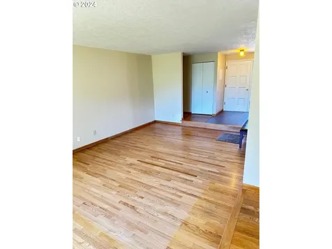 3906 Se Douglas Court Troutdale OR 97060