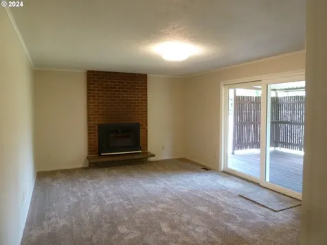 3906 Se Douglas Court Troutdale OR 97060