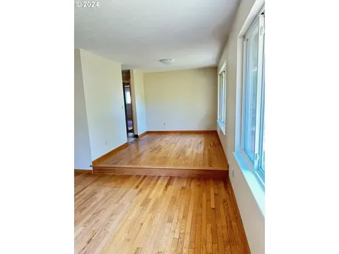 3906 Se Douglas Court Troutdale OR 97060