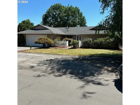 3906 Se Douglas Court Troutdale OR 97060
