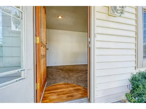3810 NE Riverside Avenue Pendleton OR 97801