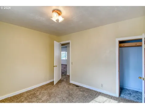 3810 NE Riverside Avenue Pendleton OR 97801