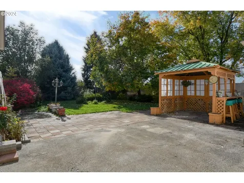 3810 NE Riverside Avenue Pendleton OR 97801