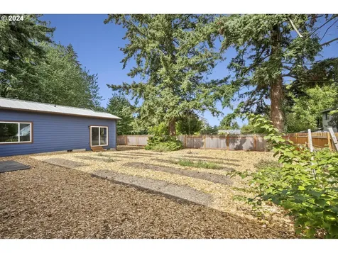 7103 Ne Going Street Portland OR 97218
