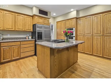 15994 Se Orchard View Lane Damascus OR 97089
