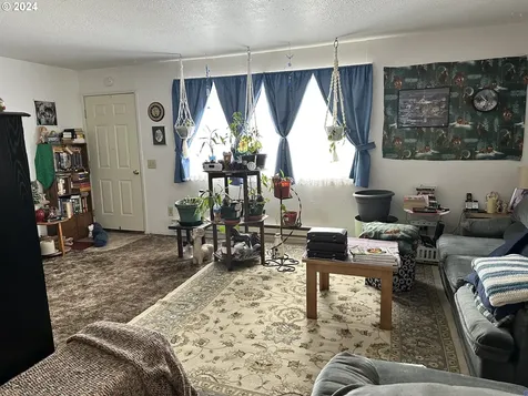 2765/2751 Myrtle Street Baker City OR 97814