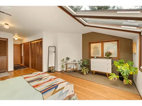 2827 Ne Rocky Butte Road Portland OR 97220