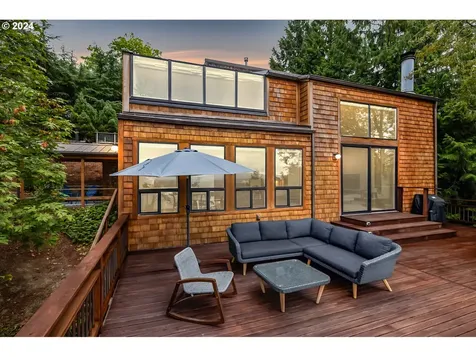 2827 Ne Rocky Butte Road Portland OR 97220
