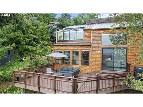 2827 Ne Rocky Butte Road Portland OR 97220