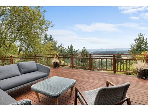 2827 Ne Rocky Butte Road Portland OR 97220