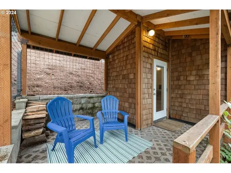 2827 Ne Rocky Butte Road Portland OR 97220