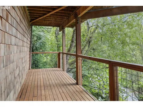 2827 Ne Rocky Butte Road Portland OR 97220