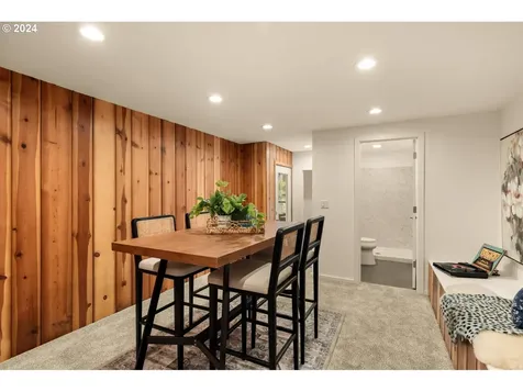 2827 Ne Rocky Butte Road Portland OR 97220