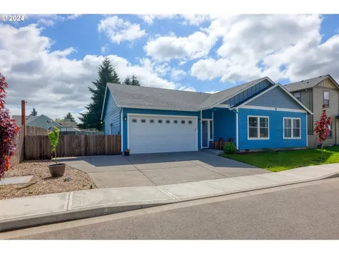 1060 Kennedy Street Woodburn OR 97071