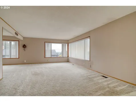 32861 Nw Bella Vista Drive Scappoose OR 97056