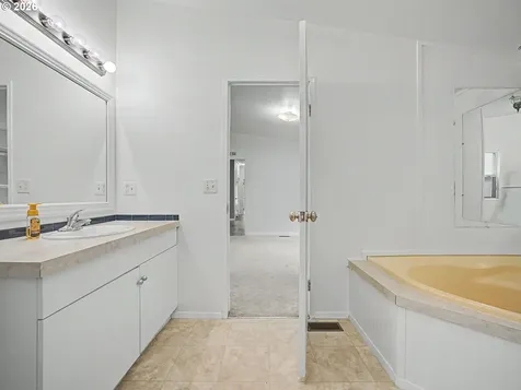 20140 NE Sandy Boulevard Fairview OR 97024